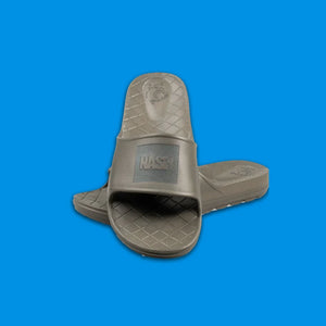 Slippers & instappers